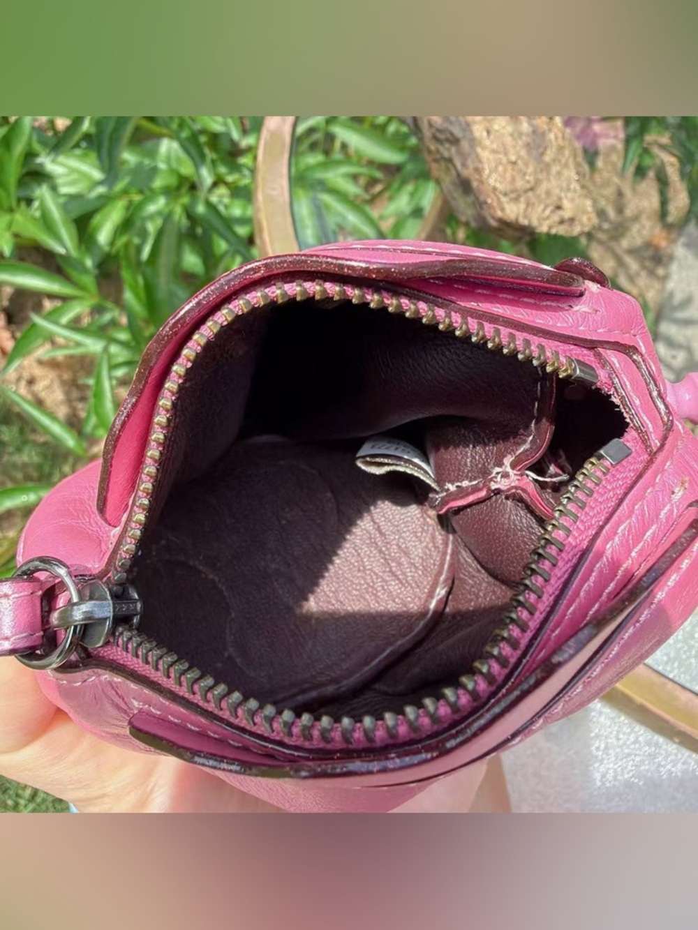 EUC Coach Uni Coin Case 22939 - Picture 7 of 8